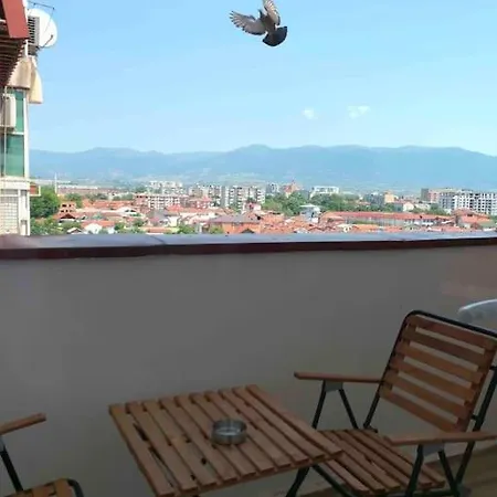 Lanada Apartment *